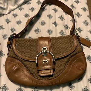 Small Coach shoulder bag